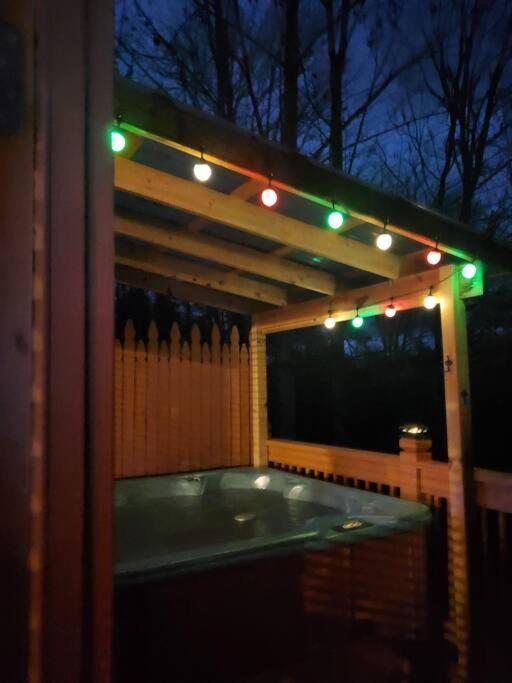 Lazy Bear Cabin 세비어빌 외부 사진