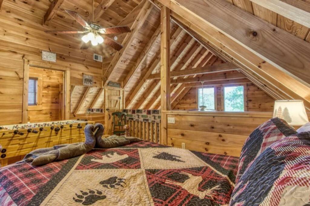 Lazy Bear Cabin 세비어빌 외부 사진